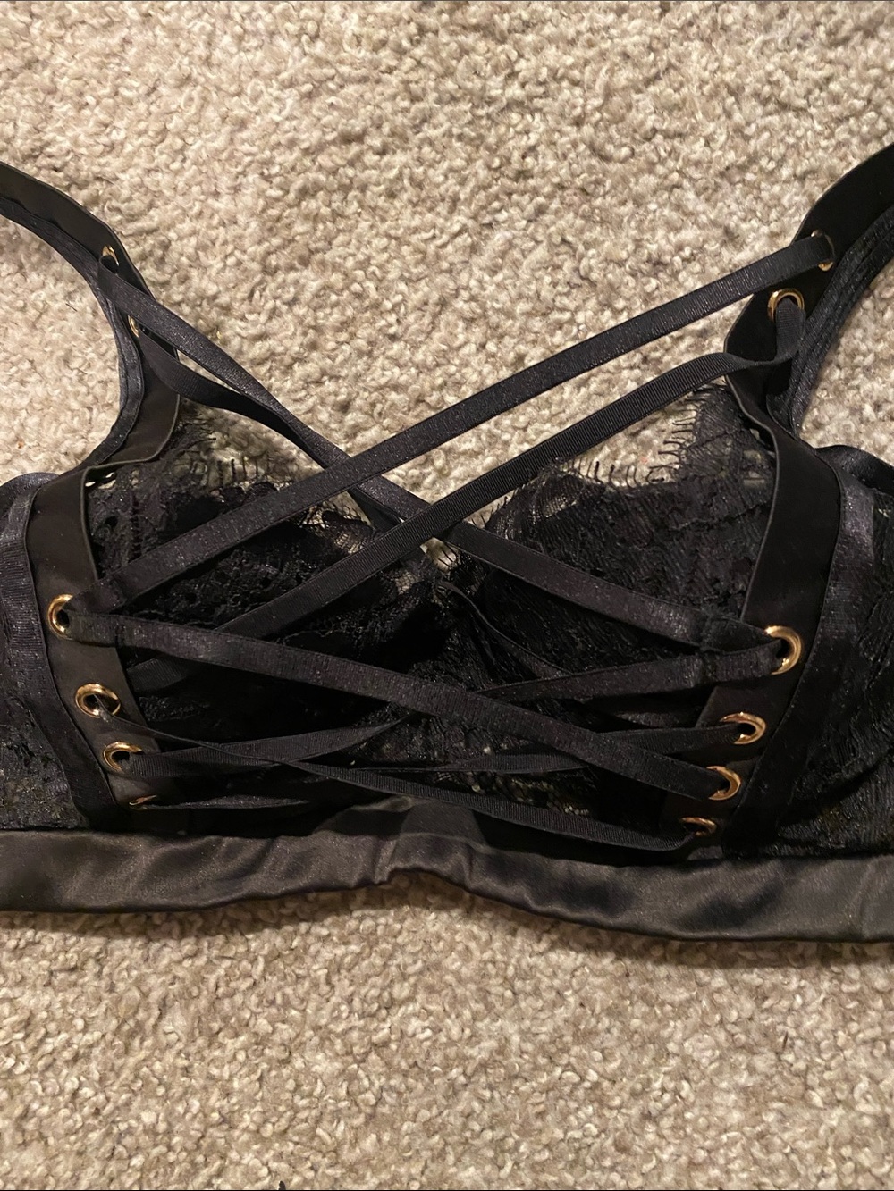 Black Lace Cross-Strap sexy Honey Birdette bra